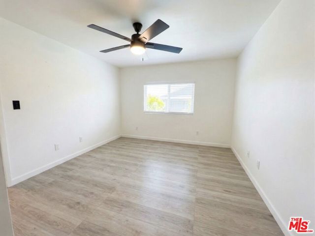 Image 12 of 22 For 3223 Perlita Avenue