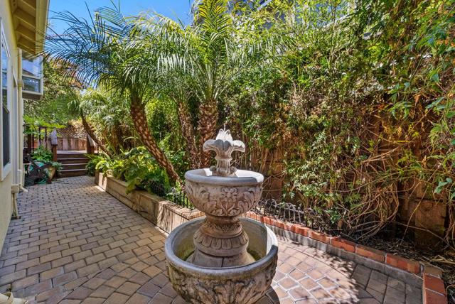 136 Neary Street, Santa Cruz CA: https://media.crmls.org/mediaz/ca303464-bd3e-4e89-b743-1a5fb568dcbd.jpg