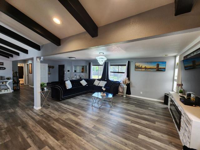 601 Weyer Road, Modesto CA: https://media.crmls.org/mediaz/ca30a515-af75-4b40-ae37-90b12023cd0f.jpg