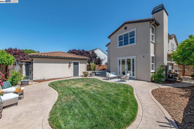 5640 Carnegie Way, Livermore CA: https://media.crmls.org/mediaz/ca30a53b-32a6-469d-8f61-d9ffe83e28e1.jpg