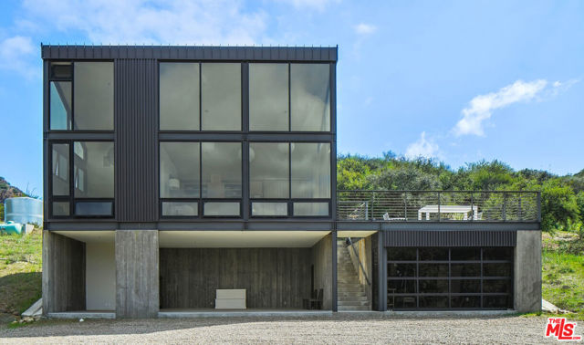 10120 Yerba Buena Road photo 1
