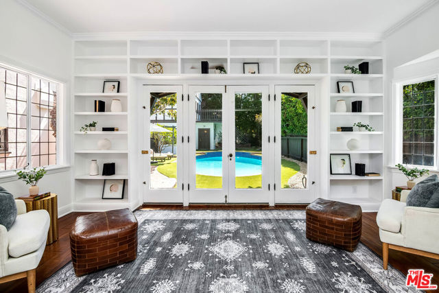 Image 12 of 58 For 132 Beachwood Drive