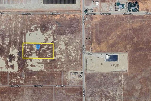 0 TBD, Rosamond CA: https://media.crmls.org/mediaz/ca31fd20-0ab9-44ea-8203-c2b74d3002ba.jpg