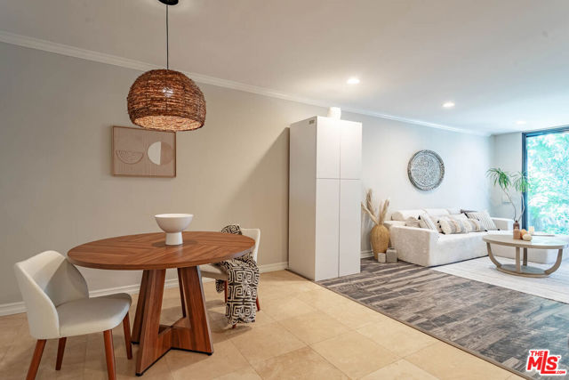 7777 W 91St Street, Playa del Rey CA: https://media.crmls.org/mediaz/ca322122-fdb7-42ac-a319-733ecf9663d5.jpg