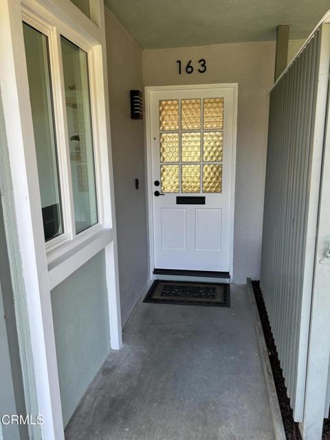 163 E Bowling Green, Port Hueneme CA: https://media.crmls.org/mediaz/ca32d06a-f8d9-4b70-b93a-ae0b67ac9482.jpg