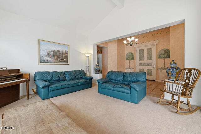 1251 Via Latina Drive, Camarillo CA: https://media.crmls.org/mediaz/ca32f96a-07fa-47f4-9890-0a49a1eba607.jpg