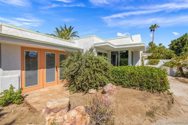 252 Ocotillo Ave., Palm Springs, California 92264, 5 Bedrooms Bedrooms, ,4 BathroomsBathrooms,Single Family Residence,For Sale,Ocotillo Ave.,240029024SD