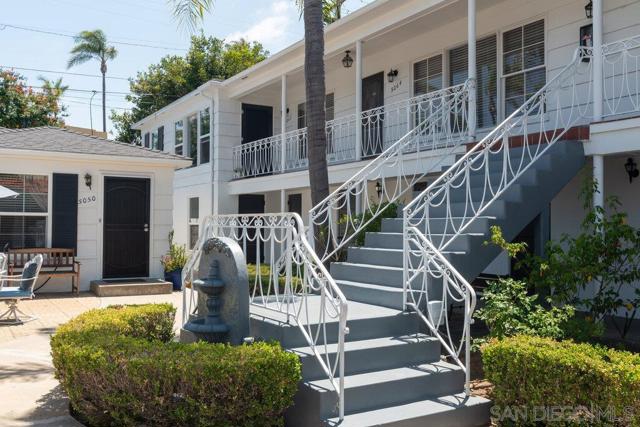 5064 Marlborough Dr, San Diego CA: https://media.crmls.org/mediaz/ca35e09f-0cb7-49ab-a107-1d2874e8c318.jpg