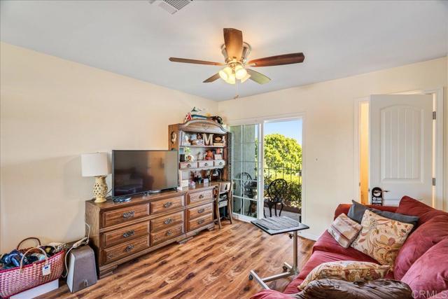 Detail Gallery Image 20 of 31 For 3839 Vista Campana S #66,  Oceanside,  CA 92057 - 2 Beds | 1/1 Baths