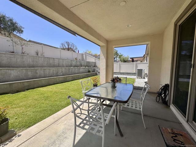 35101 Cross Winds Dr, Murrieta CA: https://media.crmls.org/mediaz/ca366362-0a2b-4941-bad4-8576f0bb727d.jpg