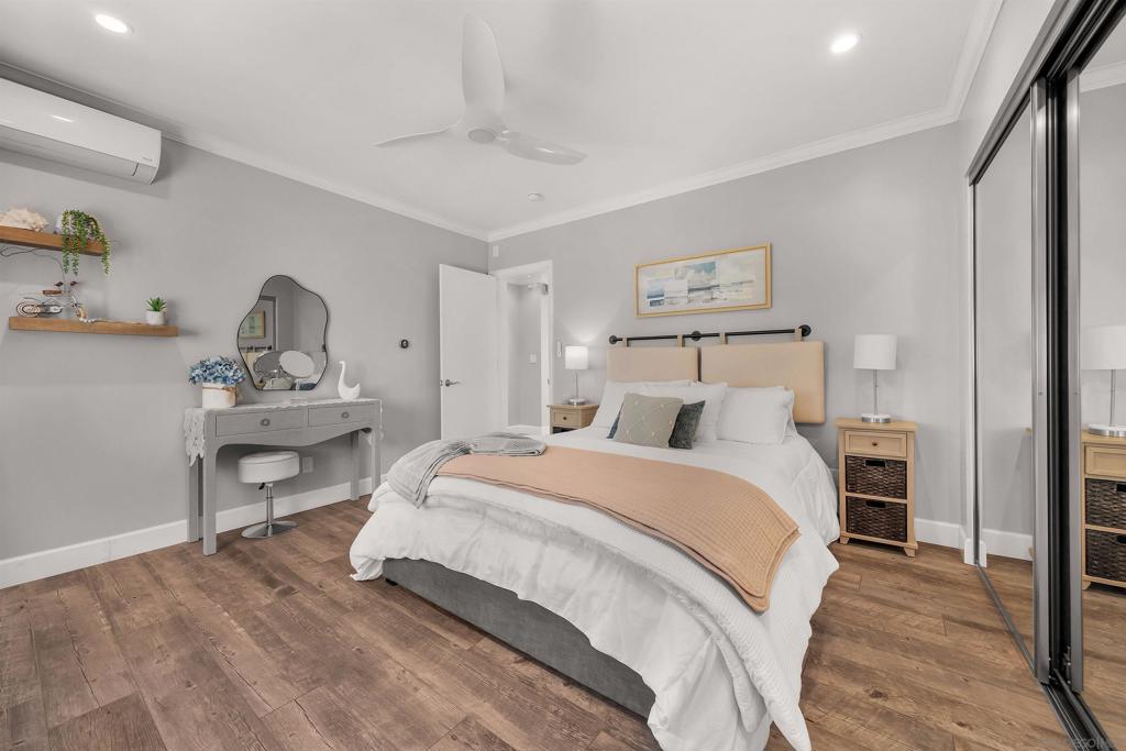 1219 Coast Blvd - photo 19