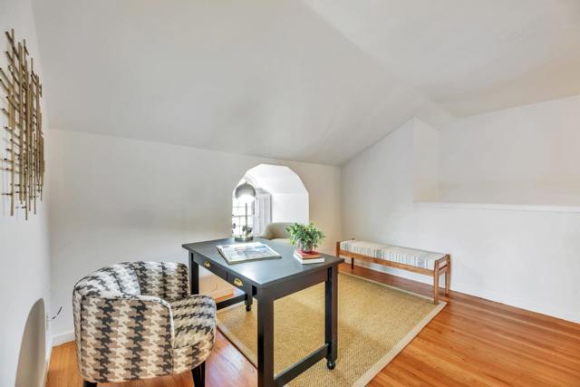 632 Saint Claire Drive, Palo Alto CA: https://media.crmls.org/mediaz/ca373594-06f0-440c-86e2-fed65e9be294.jpg