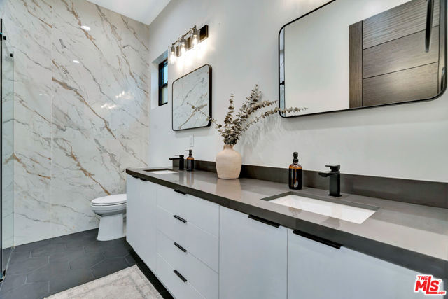 19513 Cantara Street, Reseda CA: https://media.crmls.org/mediaz/ca3773e5-73ee-4b46-9e76-ec874dbc2d75.jpg