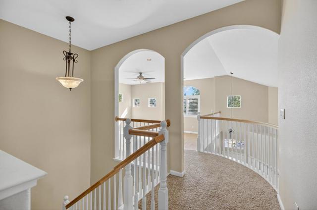 5817 Spring Flower Drive, Elk Grove CA: https://media.crmls.org/mediaz/ca38bf00-8a3a-4aad-ba7f-798236951e87.jpg