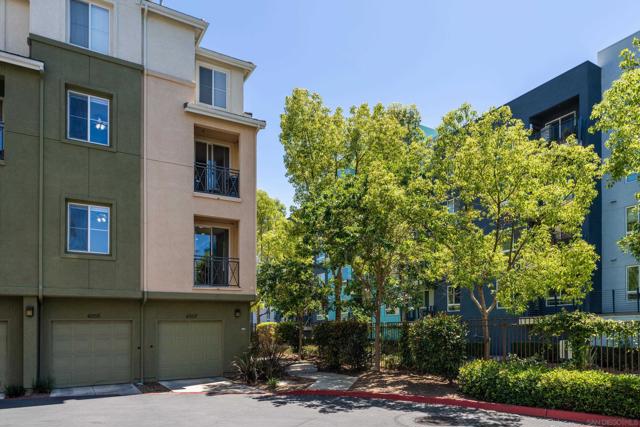 4952 Haight Terrace, San Diego CA: https://media.crmls.org/mediaz/ca38daf2-0430-4033-9f45-a9469de9bdb0.jpg