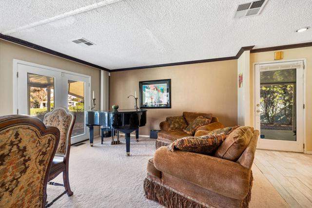Image 18 of 42 For 206 Marisma Way