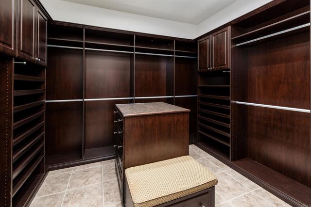 Detail Gallery Image 24 of 50 For 1091 Park Hill Pl, Vista,  CA 92081 - 4 Beds | 3 Baths