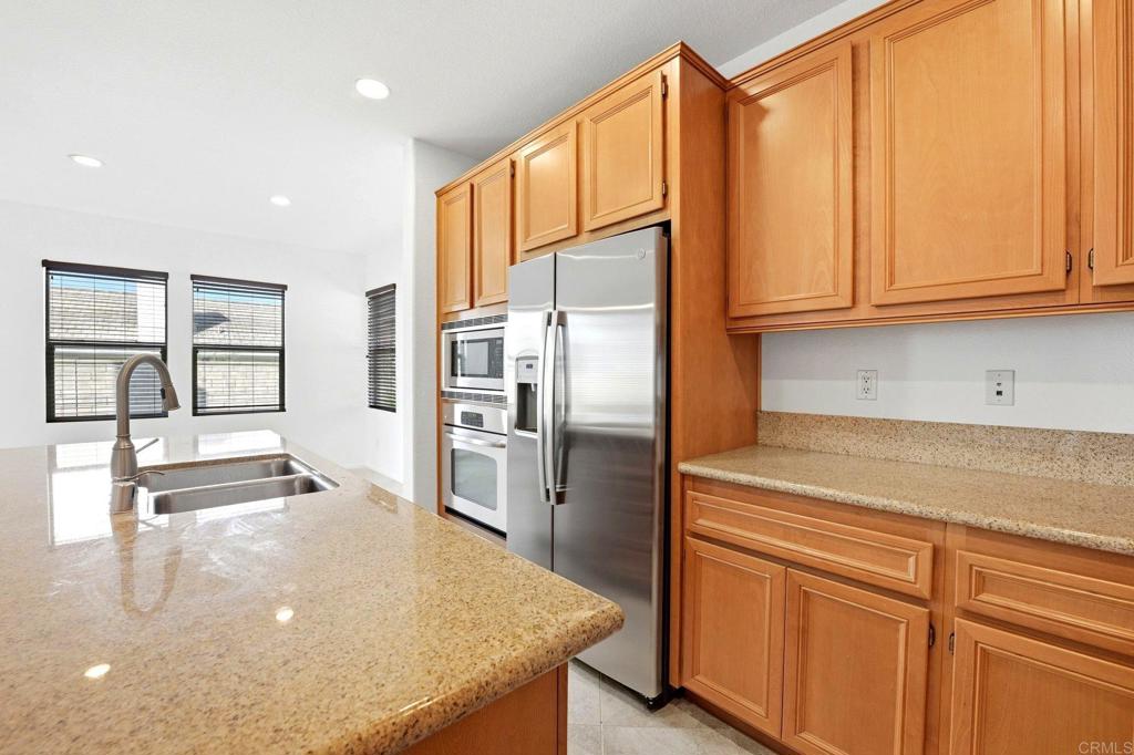 571 Trovita Court - photo 11