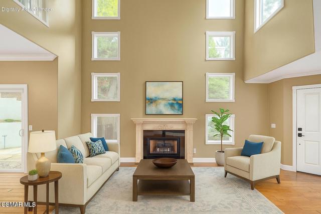 1044 Larry Court, Newbury Park CA: https://media.crmls.org/mediaz/ca3dc2a4-9860-42f8-8ccf-08355026e58c.jpg