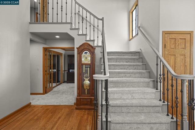 715 Blue Spruce Dr, Danville CA: https://media.crmls.org/mediaz/ca3e7faf-4d05-4f9e-83d2-fec037eeeb6d.jpg