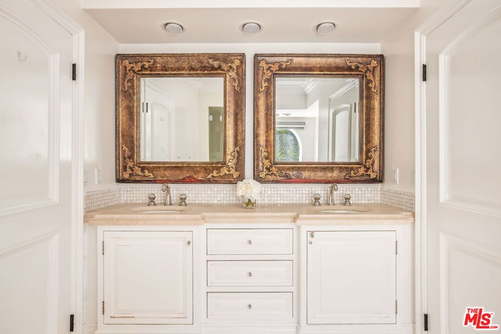 MLS #25568909 img 15