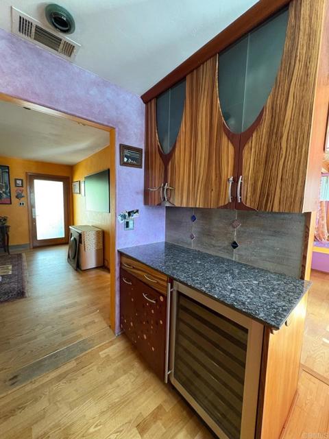 Image 3 of 17 For 347 Glenmont
