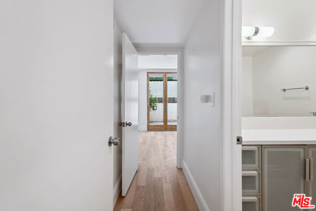1250 S Beverly Glen Boulevard, Los Angeles CA: https://media.crmls.org/mediaz/ca3fd040-25ea-4aa1-89fb-8b5f022bd1f6.jpg