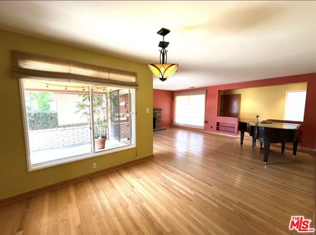 10952 Barman Avenue photo 4