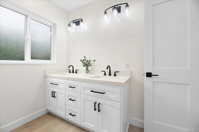 Detail Gallery Image 31 of 38 For 4042 Las Casas Ave, Claremont,  CA 91711 - 3 Beds | 2/1 Baths