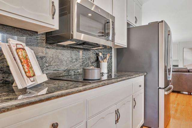167 Shooting Star, Foster City CA: https://media.crmls.org/mediaz/ca430b55-d12a-45df-a54b-ac84b1068141.jpg