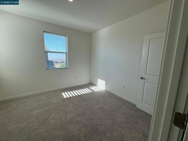4786 Cantrell Dr, Folsom CA: https://media.crmls.org/mediaz/ca46920e-d940-4c1b-a15b-74a1d797a946.jpg