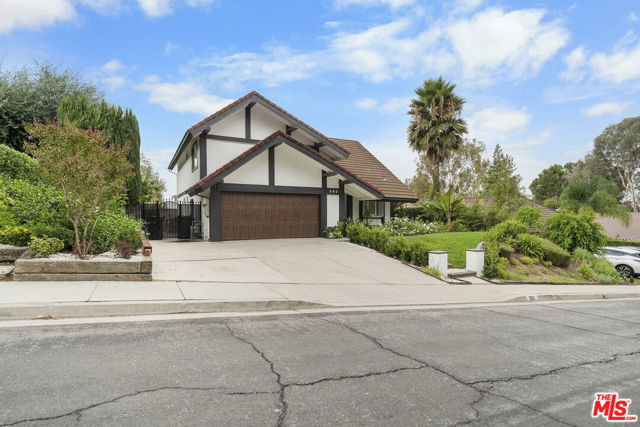960 Calle Frondosa, San Dimas CA: https://media.crmls.org/mediaz/ca47ea04-bea5-4e9e-a9a8-a4899faf925f.jpg