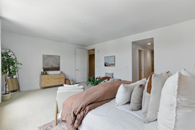 19 Waterline Place, Richmond CA: https://media.crmls.org/mediaz/ca480b3c-7964-4da4-a664-ef552c1079bd.jpg