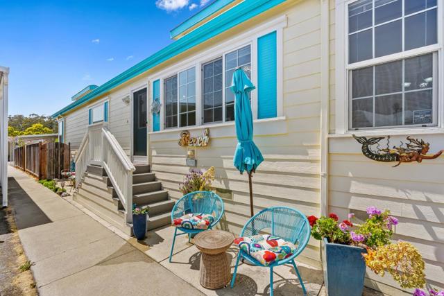 1555 Merrill Street, Santa Cruz CA: https://media.crmls.org/mediaz/ca4858c4-603c-4967-a63b-a4ff0cdf4be0.jpg