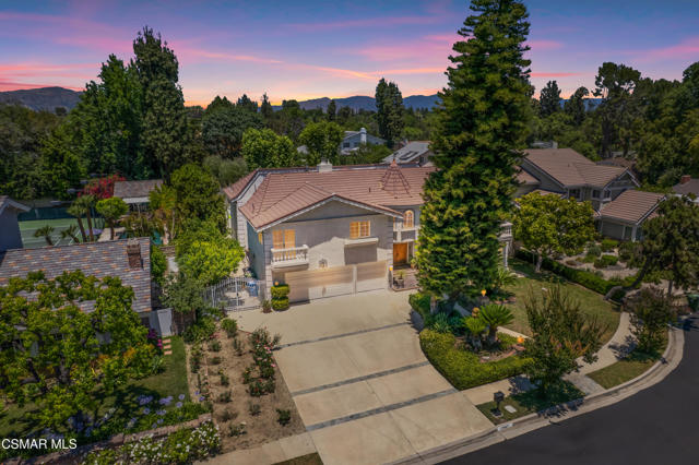 17627 Vincennes Street, Northridge CA: https://media.crmls.org/mediaz/ca49d124-ebbd-47dd-acd6-1d7881589ac5.jpg