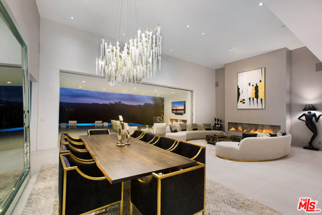 2791 Ellison Drive, Beverly Hills CA: https://media.crmls.org/mediaz/ca4a10dd-923a-40a6-b11c-43c5078c308c.jpg