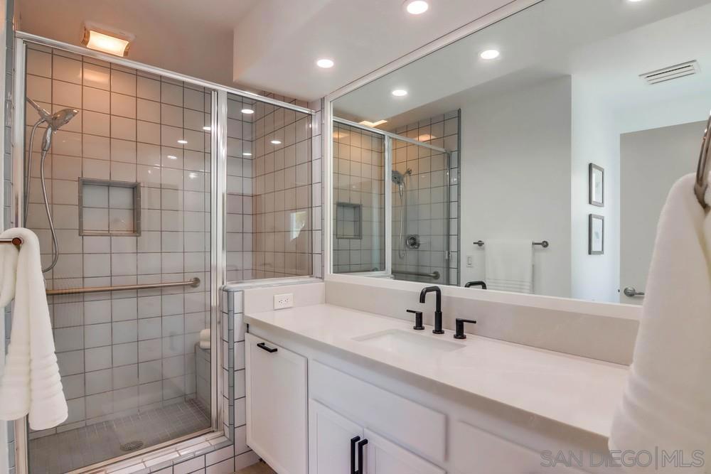 MLS #250032136SD image #42