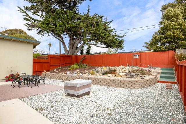 3248 Fitzgerald Circle, Marina CA: https://media.crmls.org/mediaz/ca4a6e25-9f4e-436f-a668-bcc388e6360b.jpg