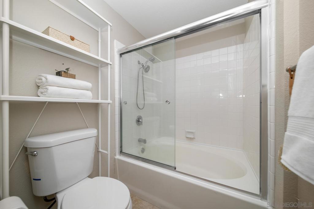 680 Camino De La Reina - photo 18