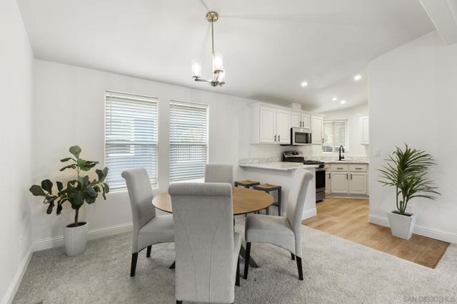 22899 Byron Rd, Crestline CA: https://media.crmls.org/mediaz/ca4e2820-1651-430e-a266-2ce8664f4380.jpg