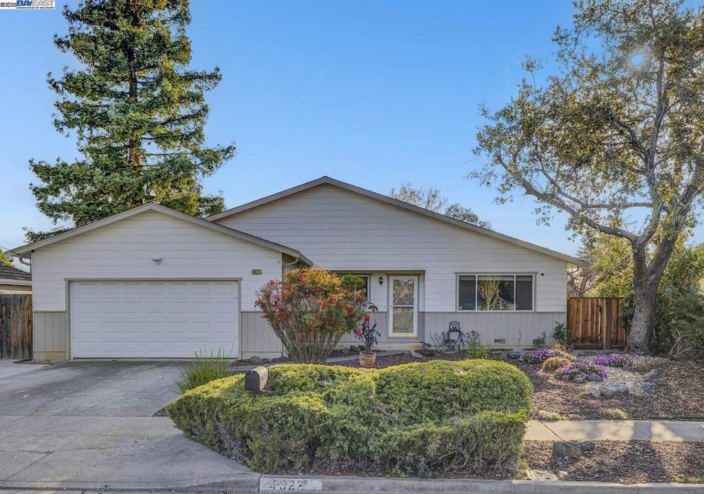 4022 Wilson Ln