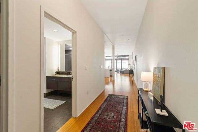 1111 S Grand Avenue, Los Angeles CA: https://media.crmls.org/mediaz/ca4e3529-94d1-407b-aedd-cd4275b2075e.jpg
