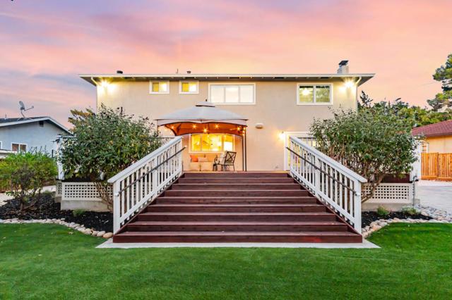 1697 Hyde Drive, Los Gatos CA: https://media.crmls.org/mediaz/ca4ea794-d8fa-488b-898f-fb0fbe33cba4.jpg