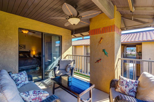 31200 Landau Boulevard, Cathedral City CA: https://media.crmls.org/mediaz/ca4fce25-cc52-4f11-a844-631256843844.jpg