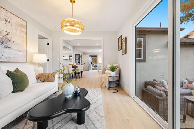 840 8th Avenue, Redwood City CA: https://media.crmls.org/mediaz/ca5017cc-be38-4829-bec2-49fdf9e46eb5.jpg