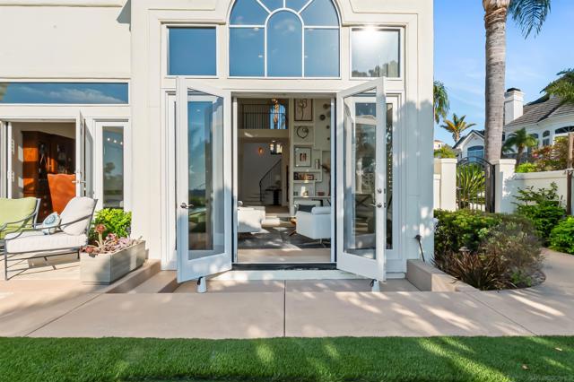 3930 Torrey Hills Lane, San Diego CA: https://media.crmls.org/mediaz/ca50f446-130c-429b-aadf-58c30af49479.jpg