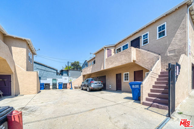 4260 City Terrace Drive, Los Angeles CA: https://media.crmls.org/mediaz/ca51b8a8-84b9-48f7-8d08-4d1475c5d2db.jpg