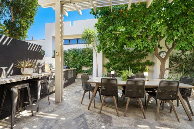 Grilling Bar Area