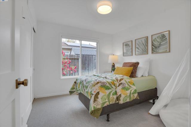 3644 Ashwood Drive, Pleasanton CA: https://media.crmls.org/mediaz/ca52c635-ea34-438d-9b67-9557c99e58c7.jpg