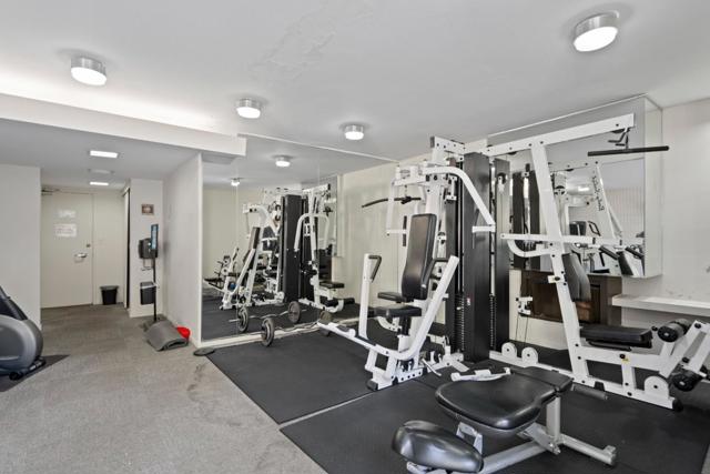 300 Davey Glen Road, Belmont CA: https://media.crmls.org/mediaz/ca537fba-338e-4b62-8bdc-1a663e4add40.jpg